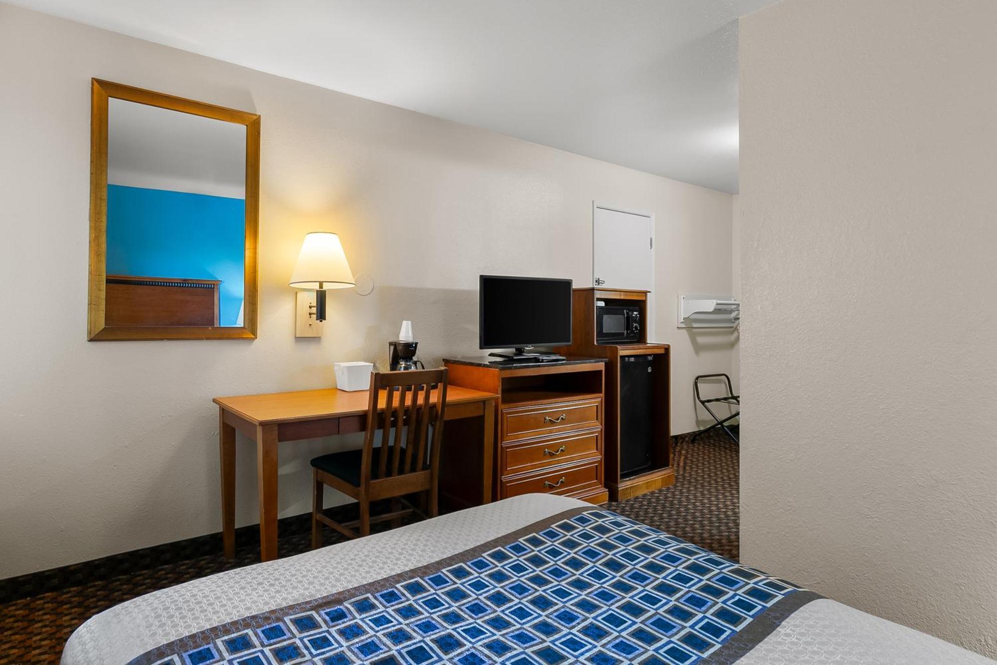 Americas Best Value Inn - Lincoln Airport Exterior foto
